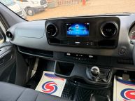 MERCEDES BENZ SPRINTER 316 CDI MWB HIGH ROOF 160 BHP *AIR CON!!! - 2227 - 4