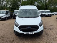 FORD TRANSIT CUSTOM 300 SWB L1H2 *AIR CON* 2.0 TDCI L1 H2 *EURO 6!!! - 2239 - 17