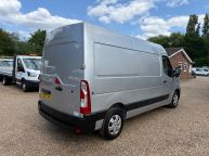 RENAULT MASTER MM35 MWB BUSINESS PLUS 2.3 DCI L2H2 *AIR CON!!! - 2254 - 32