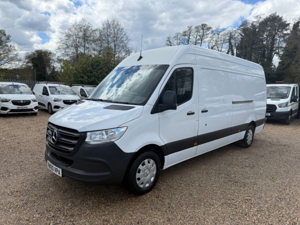 Used MERCEDES BENZ SPRINTER in Woking Surrey for sale