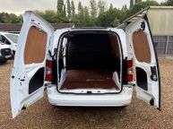 VAUXHALL COMBO 2300 L1H1 SWB SPORTIVE 1.5 TURBO D *AIR CON!!! - 2286 - 21
