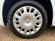VAUXHALL COMBO 2300 L1H1 *AIR CON* SPORTIVE 1.5 TURBO D *EURO 6!!! - 2259 - 24