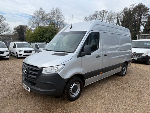 Used MERCEDES BENZ SPRINTER in Woking Surrey for sale