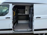FORD TRANSIT CUSTOM 300 SWB L1H2 *AIR CON* 2.0 TDCI L1 H2 *EURO 6!!! - 2239 - 19