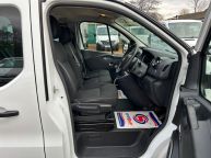 VAUXHALL VIVARO 2900 SWB CREW VAN SPORTIVE 1.6 CDTI *EURO 6!!! - 2053 - 16