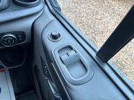 FORD TRANSIT CUSTOM 340 L1H1 TREND *AIR CON* 2.0 TDCI L1 H1 *168 BHP!!! - 2103 - 13