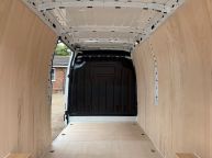 RENAULT MASTER LM35 LWB BUSINESS PLUS 2.3 DCI FWD *AIR CON!!! - 2285 - 19