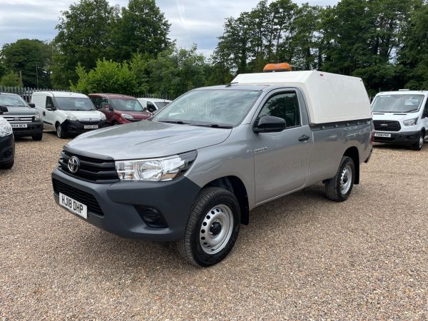 Used TOYOTA HI-LUX in Woking Surrey for sale