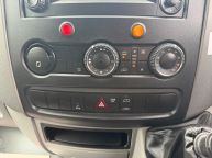 VOLKSWAGEN CRAFTER CR35 MWB HIGH ROOF 2.0 TDI BMT *AIR CON!!! - 2317 - 6