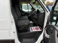 VAUXHALL MOVANO 3500 MWB HIGH ROOF 2.3 CDTI L2H3 *AIR CON!!! - 2301 - 18
