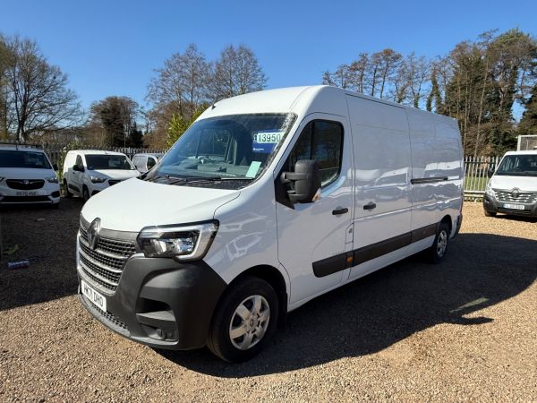 Used RENAULT MASTER in Woking Surrey for sale